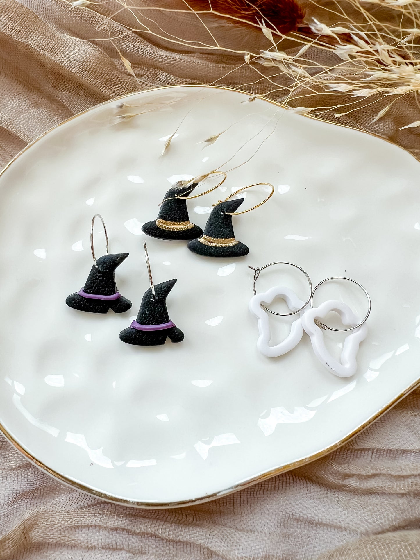 Spooky szn mini hoops