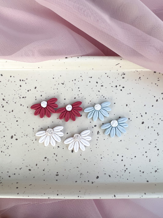 Mini Daisy Studs