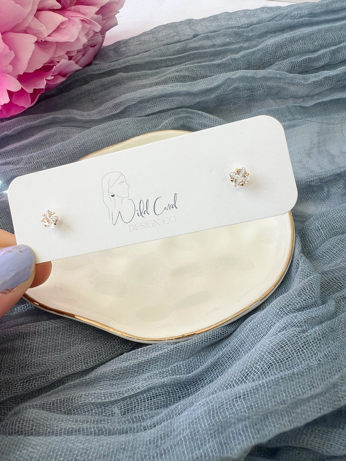 Itty Bitty Pretty Little Things