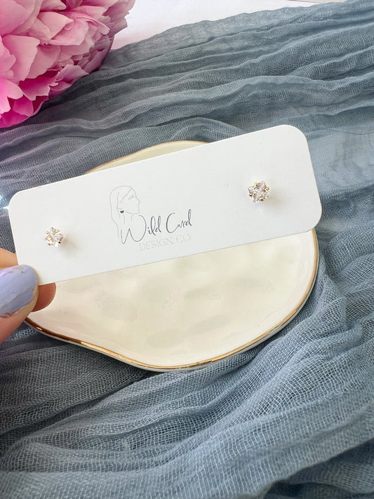 Itty Bitty Pretty Little Things