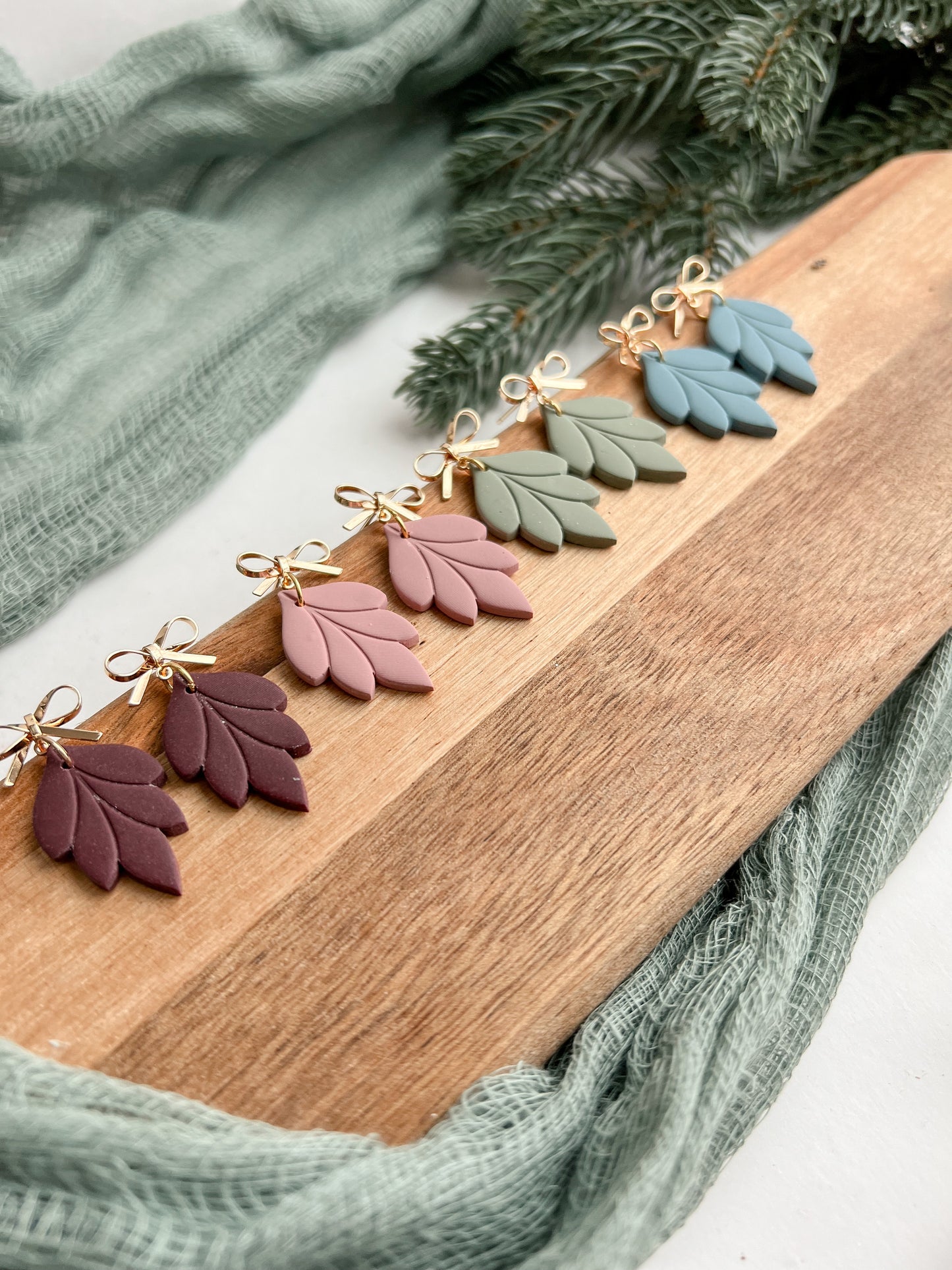 Leaf Dangle with Bow Post (multiple colors available)