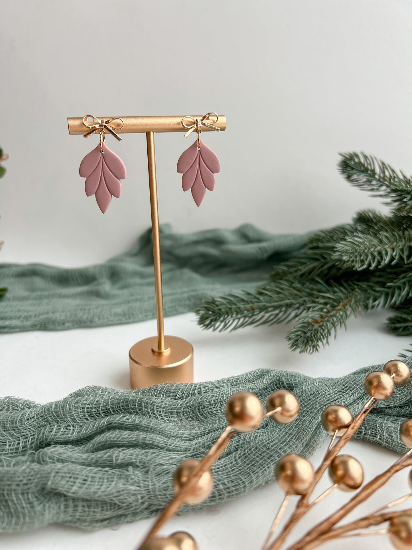 Leaf Dangle with Bow Post (multiple colors available)